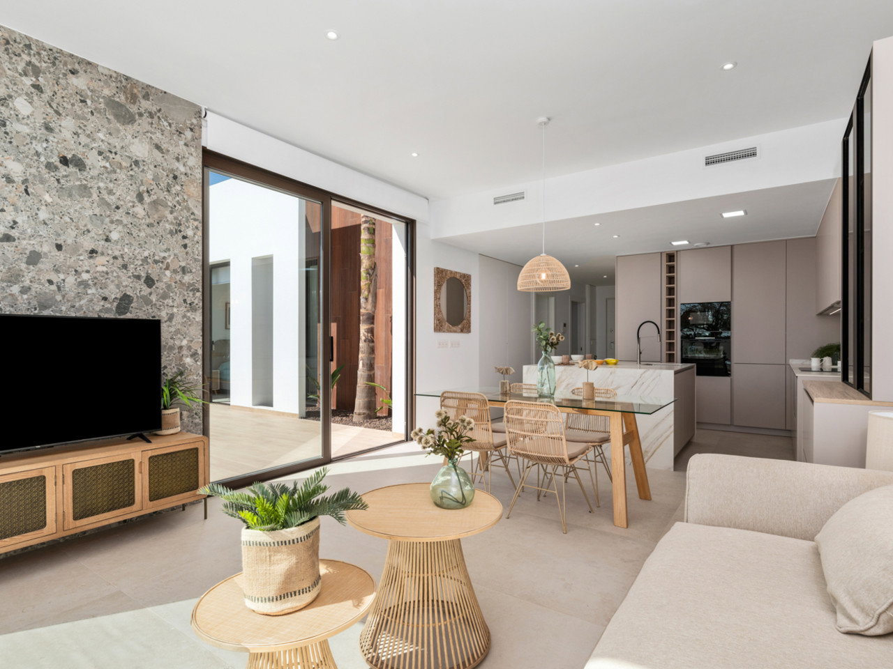 Villa for sale in Los Alcazares