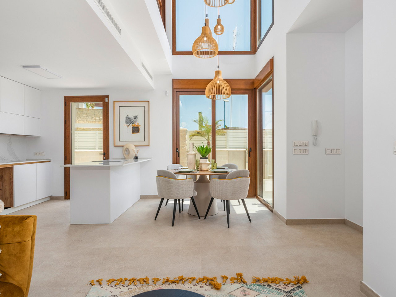 DP-17-E329-15 Villa for sale in Vera