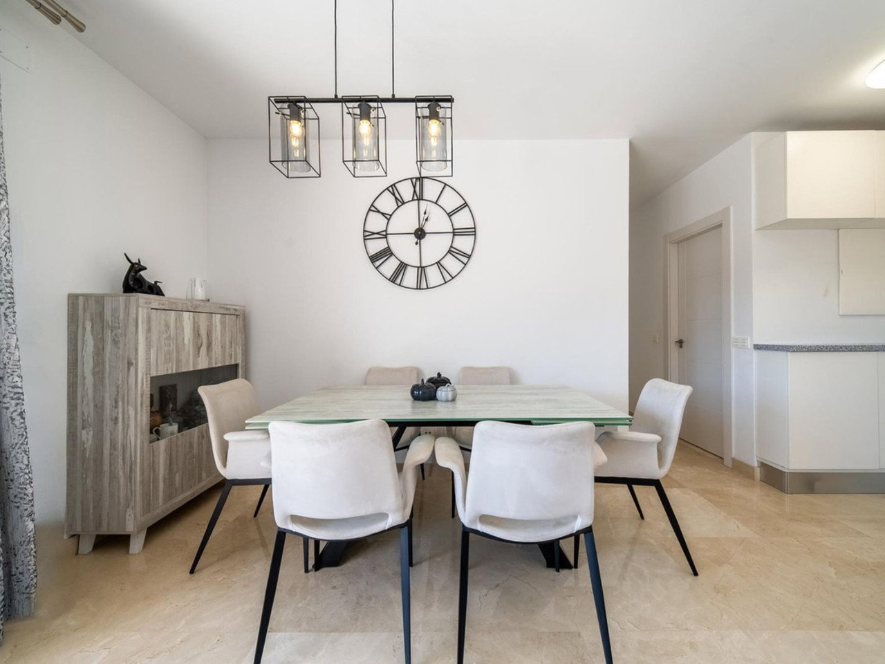 DP-17-E332-11 Villa for sale in Coin