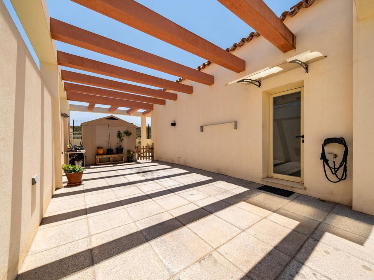 DP-17-E332-22 Villa for sale in Coin