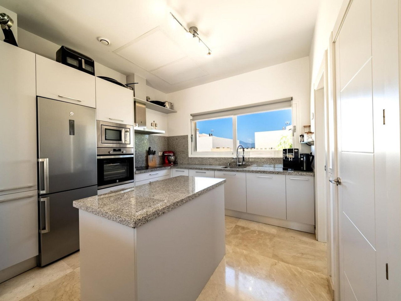 DP-17-E332-7 Villa for sale in Coin