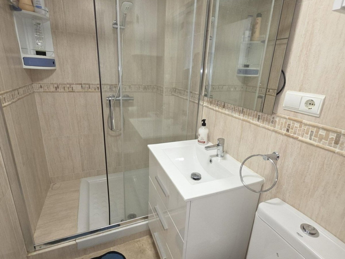 DP-17-E341-16 Apartment for sale in Fuengirola