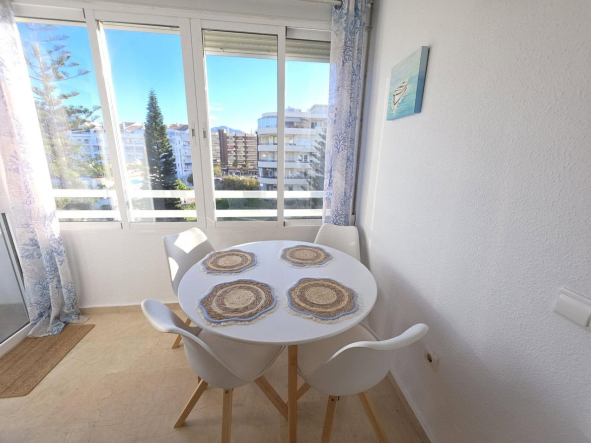 DP-17-E341-8 Apartment for sale in Fuengirola