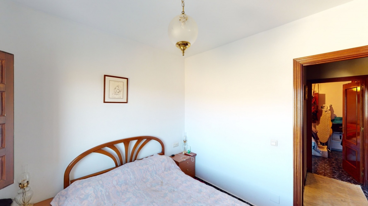 Villa for sale in Sayalonga