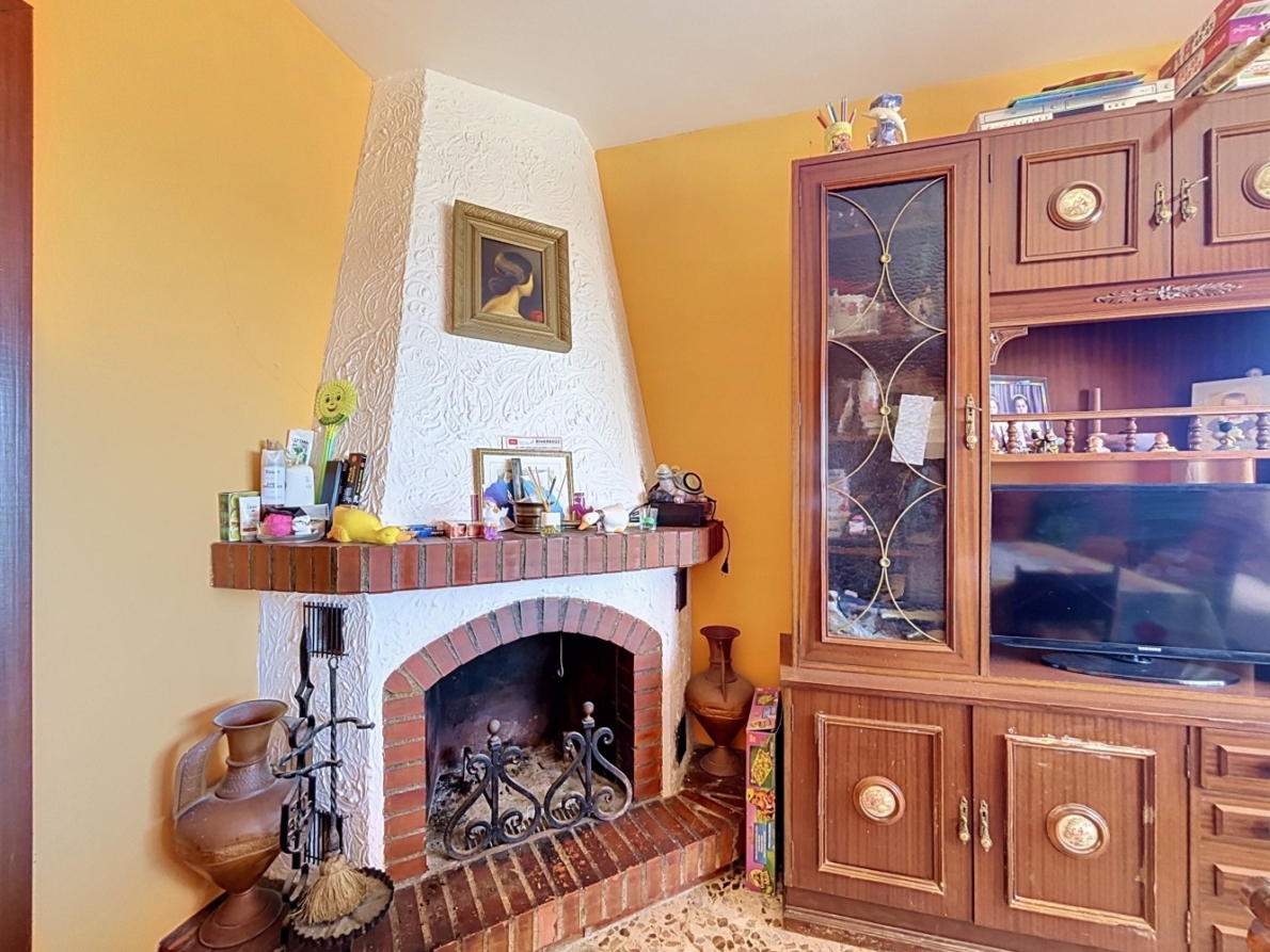 DP-26-6334-15 Villa for sale in Almayate