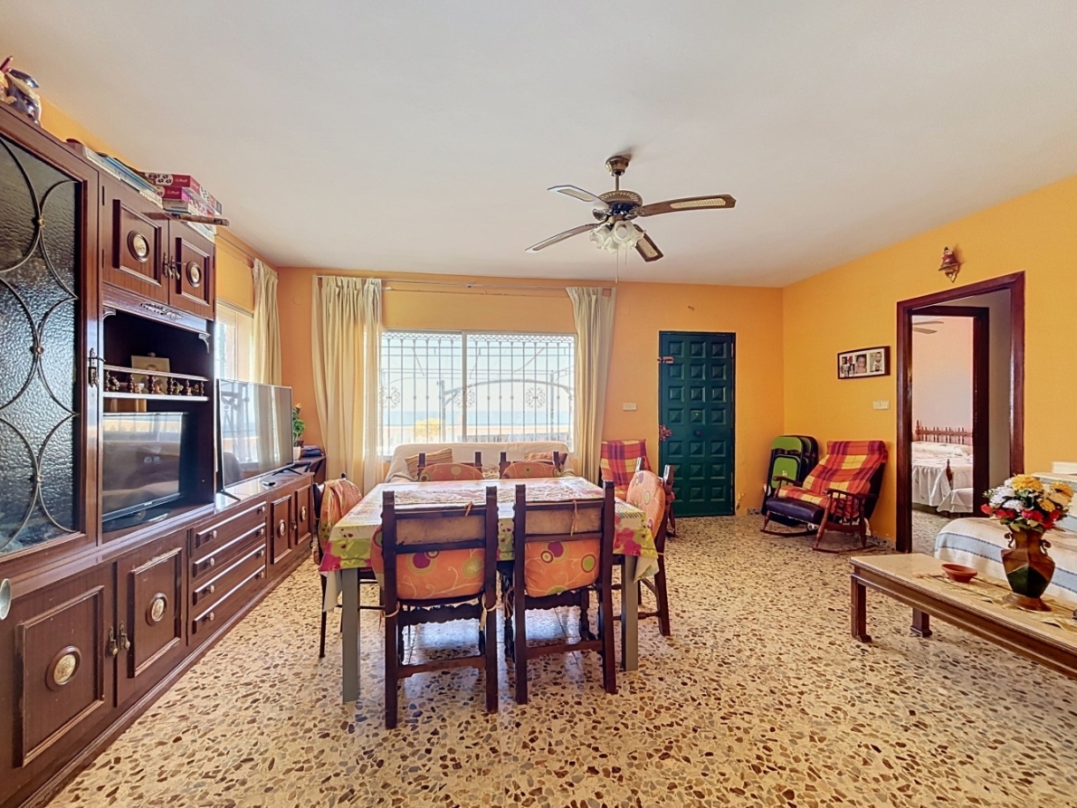 DP-26-6334-16 Villa for sale in Almayate