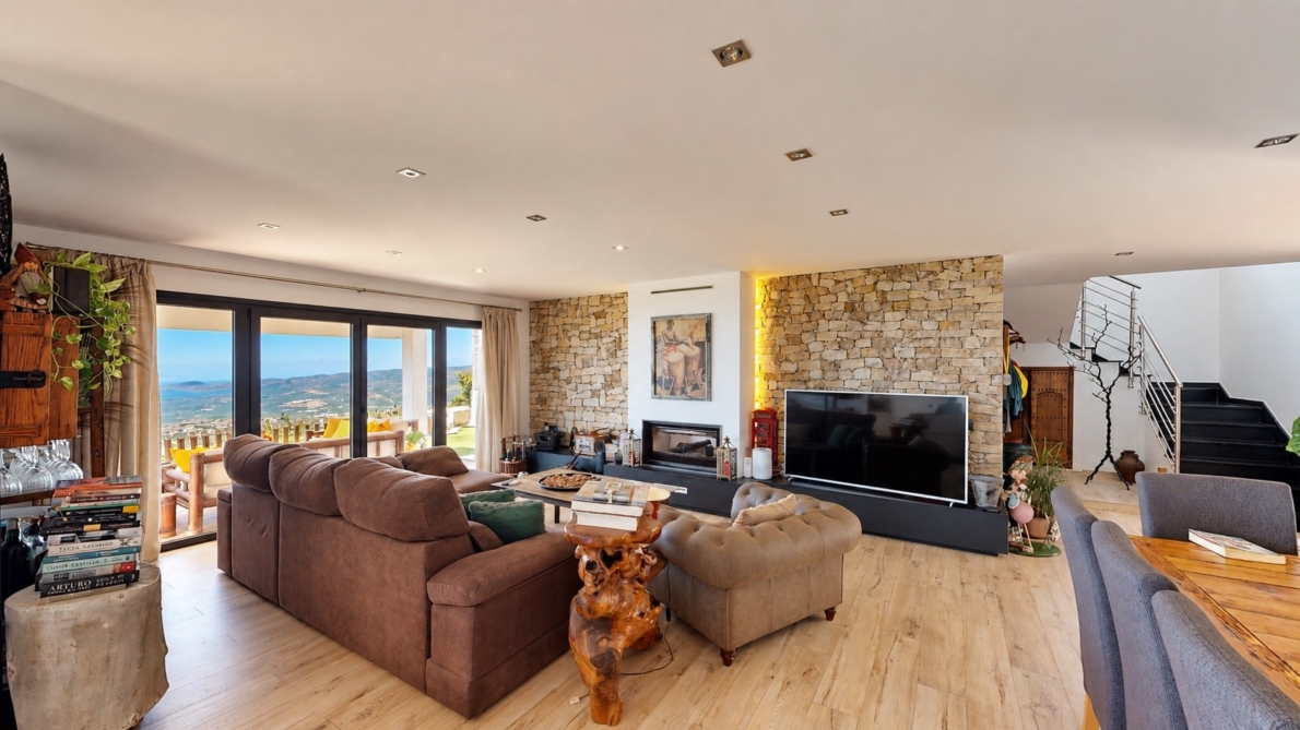 DP-26-6337-19 Villa for sale in Arenas