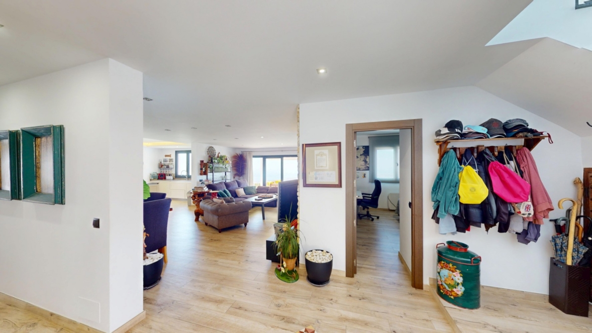 DP-26-6337-7 Villa for sale in Arenas