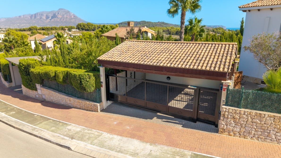 Villa for sale in Javea