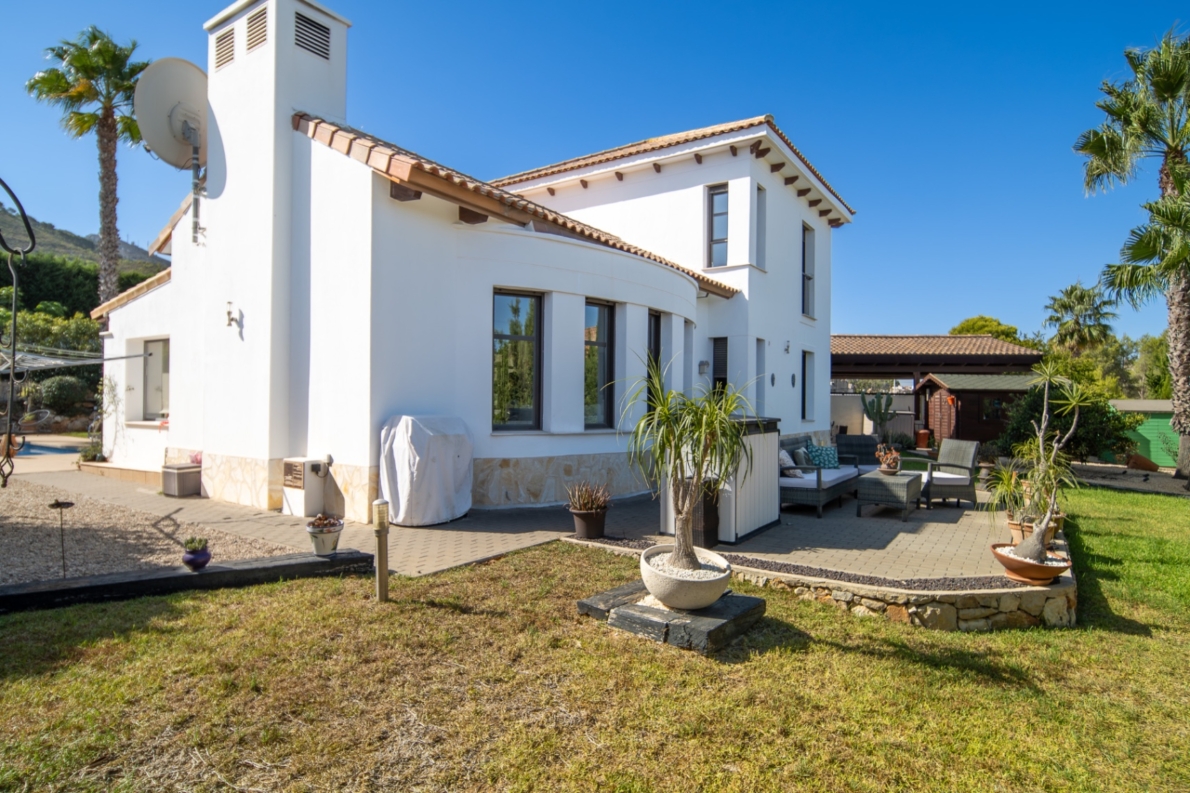 Villa for sale in Javea
