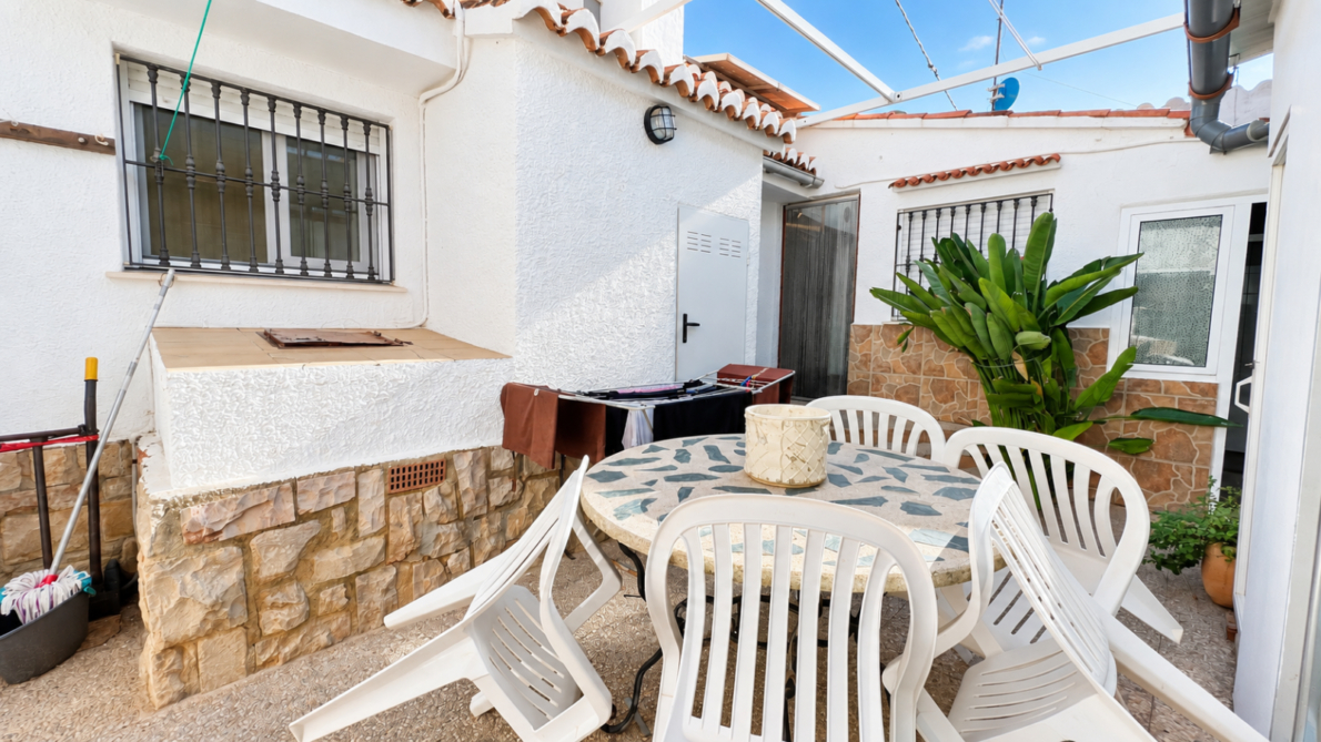 DP-31-FK-0826-18 Villa for sale in Denia
