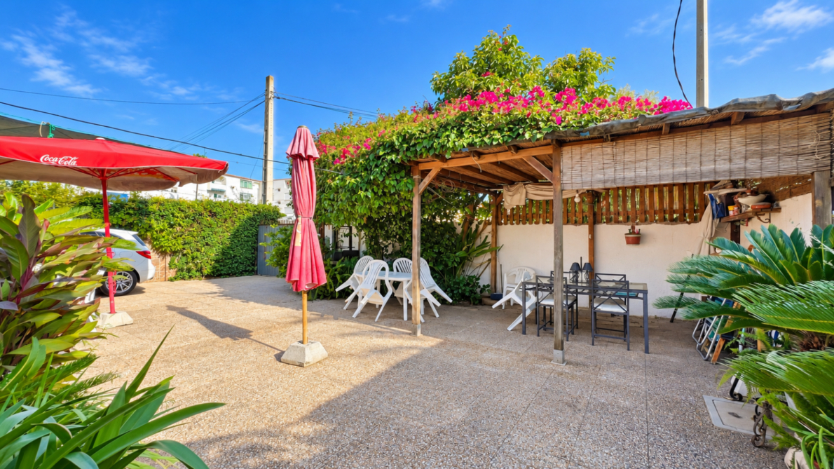DP-31-FK-0826-2 Villa for sale in Denia