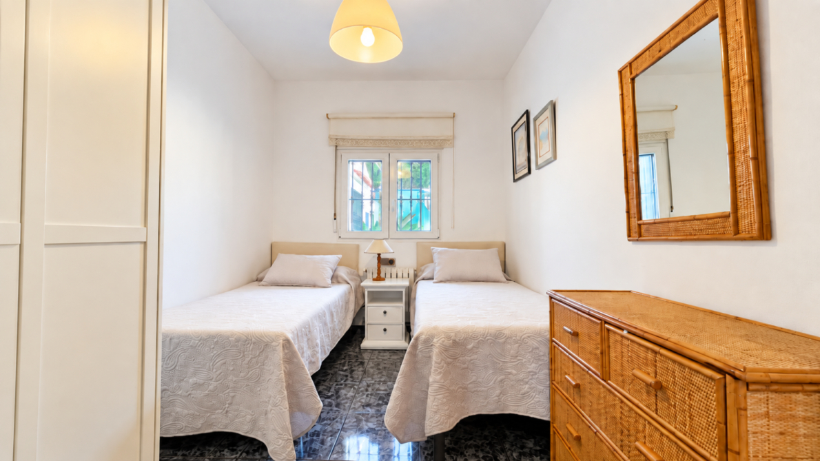 DP-31-FK-0826-8 Villa for sale in Denia