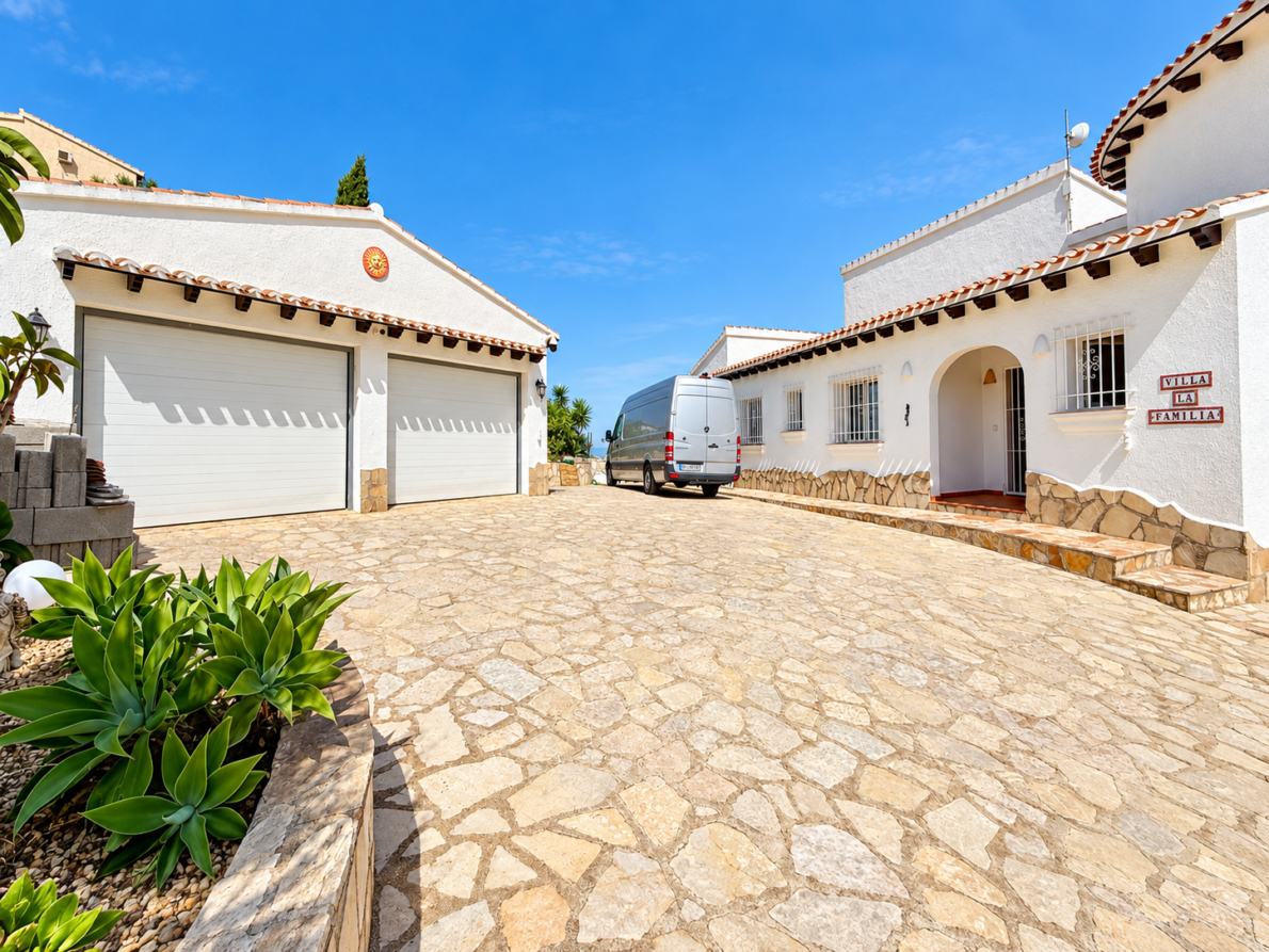 Villa for sale in Pego-Monte Pego