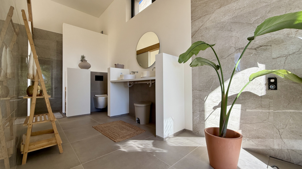 Villa for sale in Pego