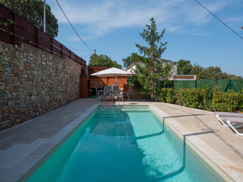 Villa for sale in Begur