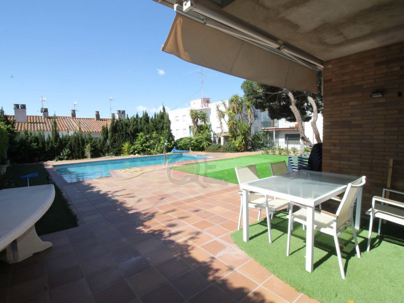 Villa for sale in Sant Marti Vell