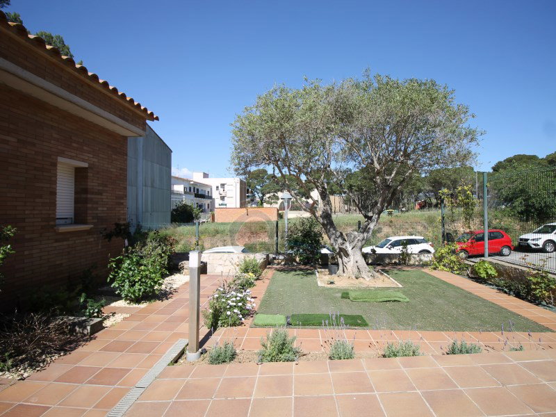 Villa for sale in Sant Marti Vell