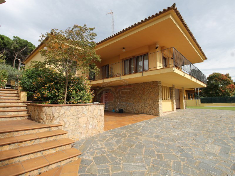 Villa for sale in Platja D’aro