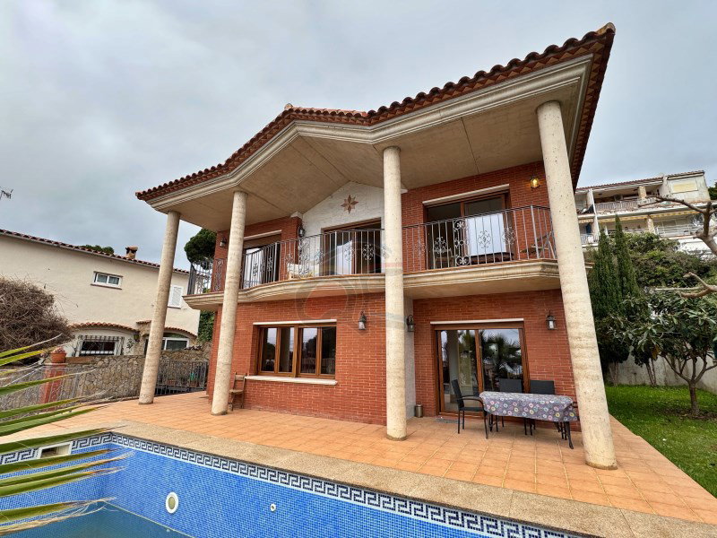 Villa for sale in Platja D’aro