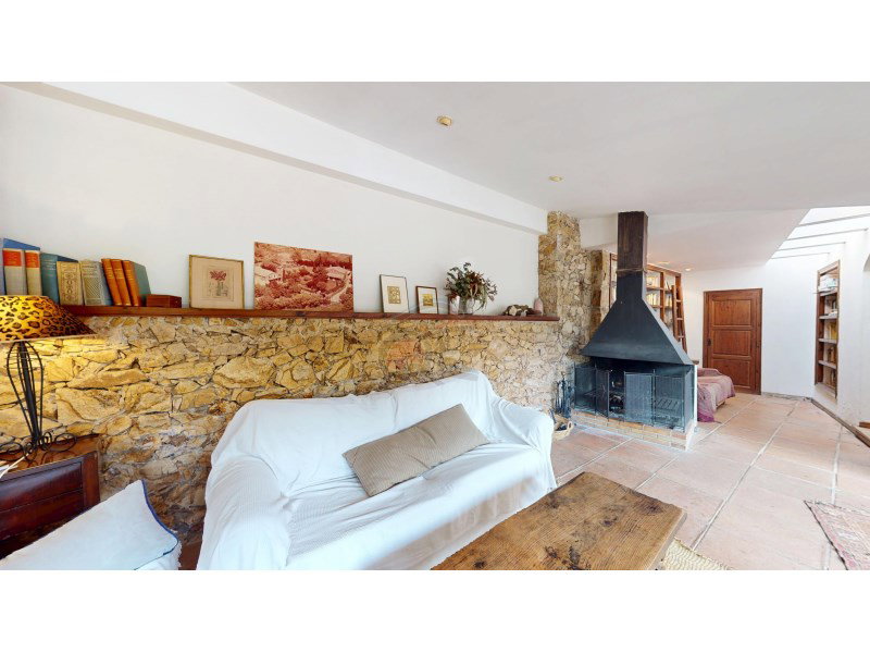 Finca for sale in Mont-Ras