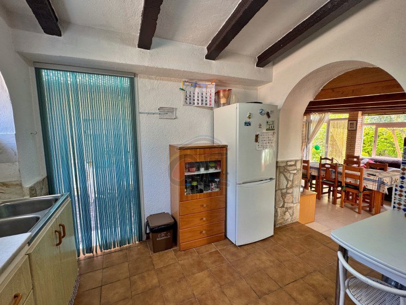 Villa for sale in Vidreres