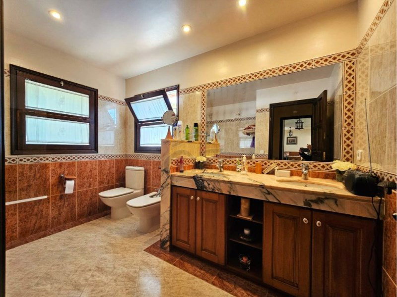 Villa for sale in Calonge