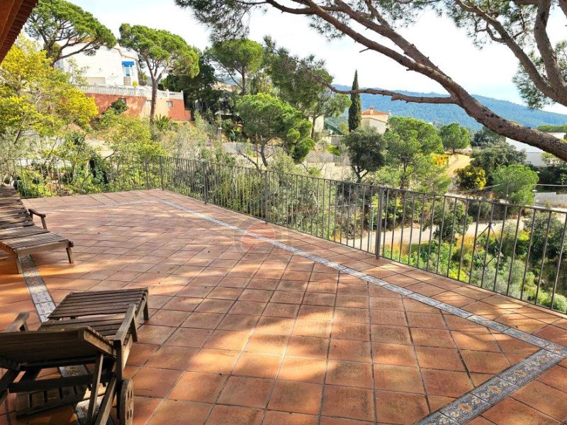 Villa for sale in Calonge