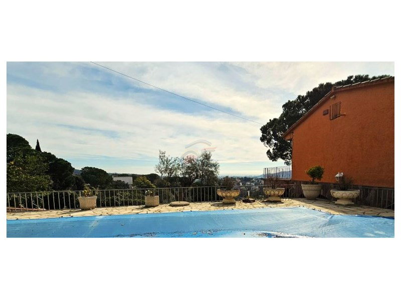 Villa for sale in Calonge