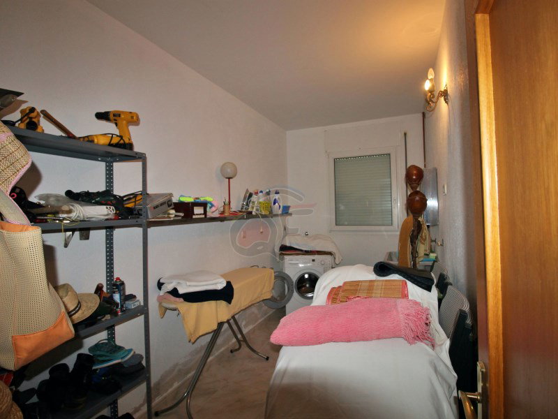 Finca for sale in Llagostera