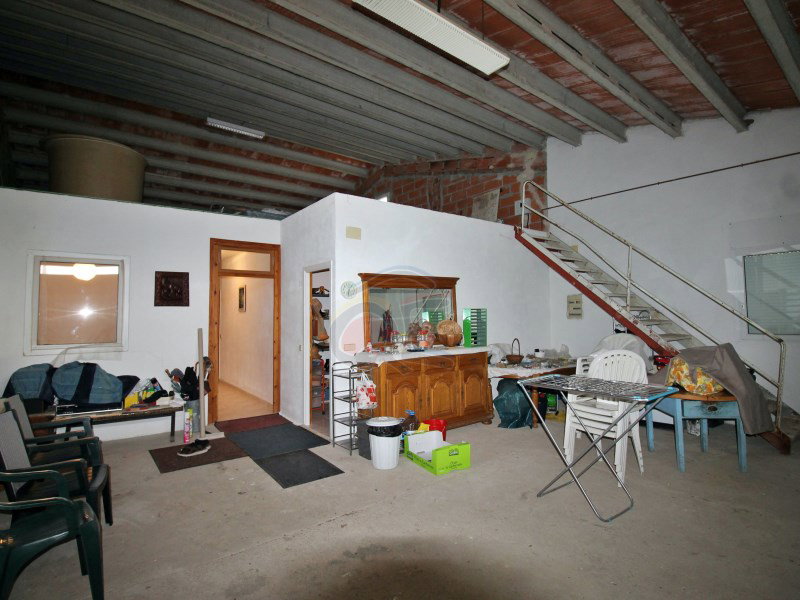 Finca for sale in Llagostera