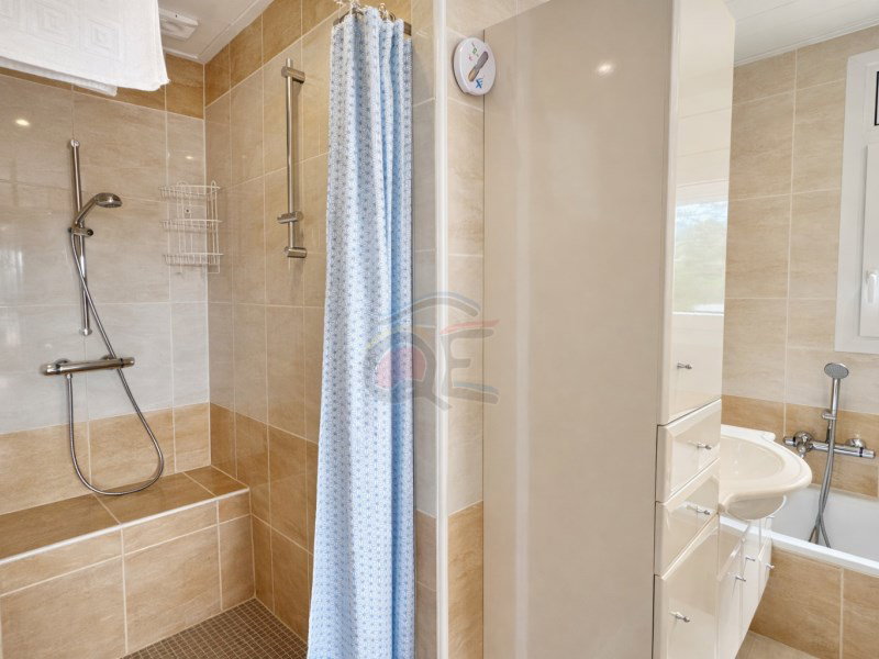 Villa for sale in Santa Cristina D'aro