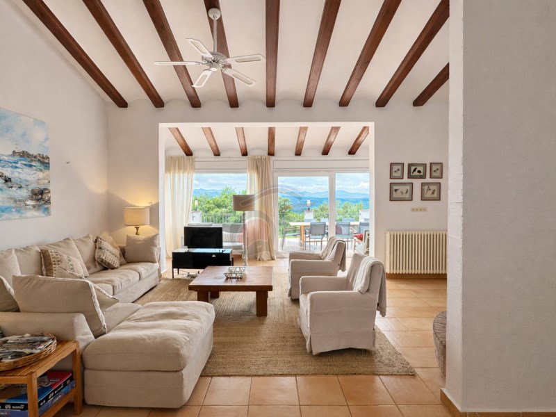 Villa for sale in Santa Cristina D'aro