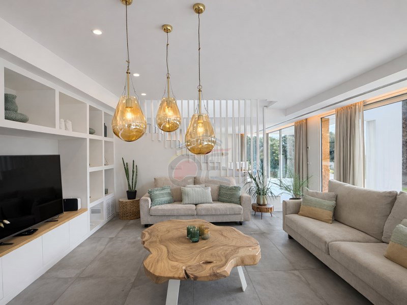Villa for sale in Calonge
