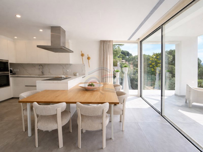 Villa for sale in Calonge