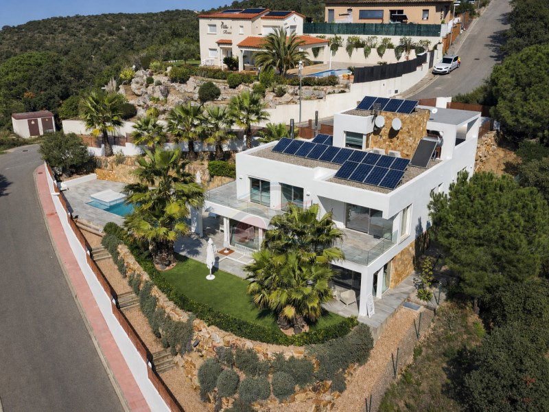 Villa for sale in Calonge