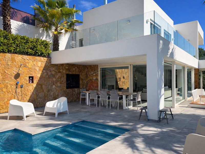 Villa for sale in Calonge