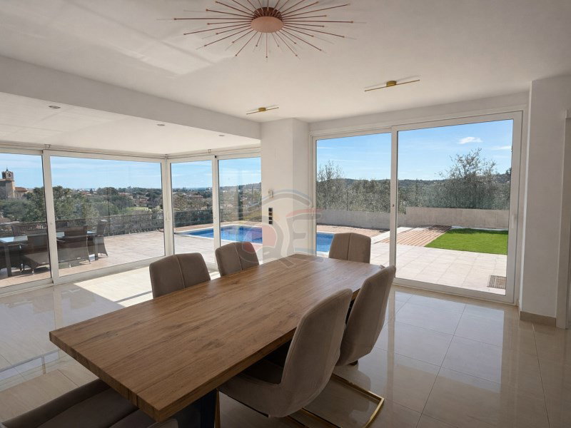 Villa for sale in Calonge