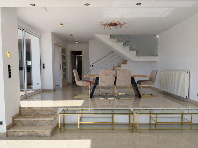 Villa for sale in Calonge
