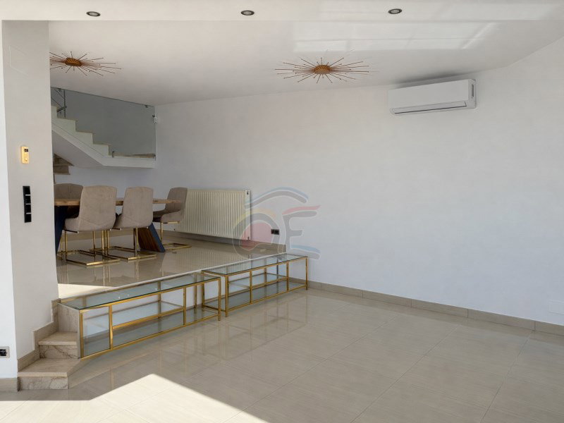 Villa for sale in Calonge
