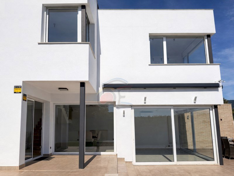 Villa for sale in Calonge