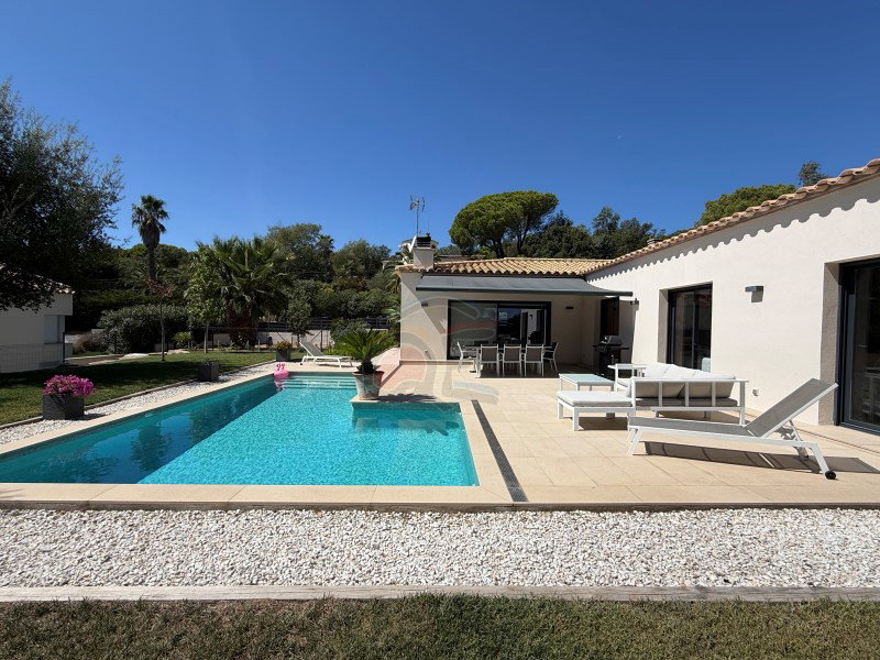 Villa for sale in Platja D’aro