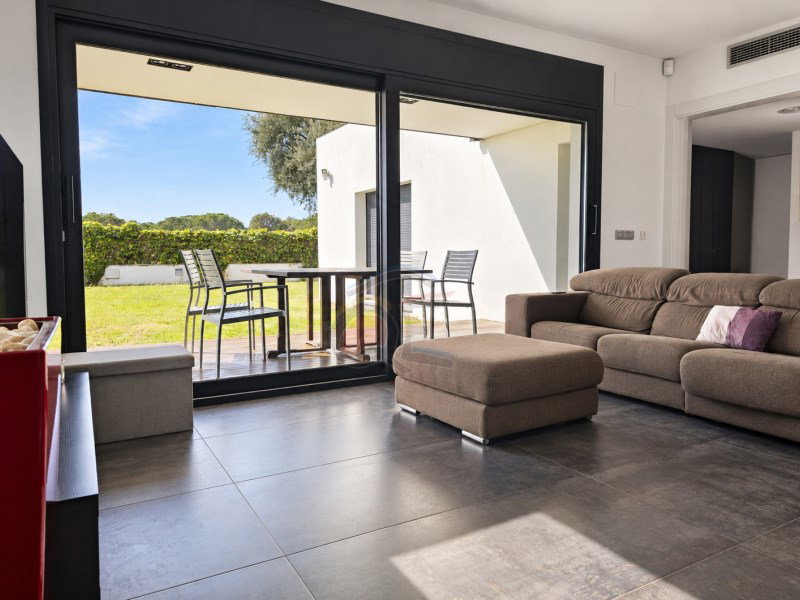 Villa for sale in Calonge