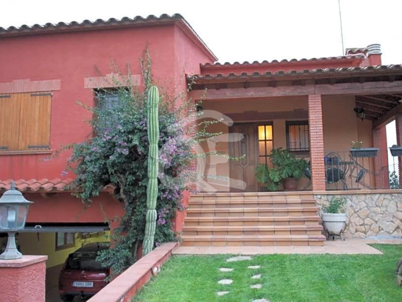 Villa for sale in Calonge