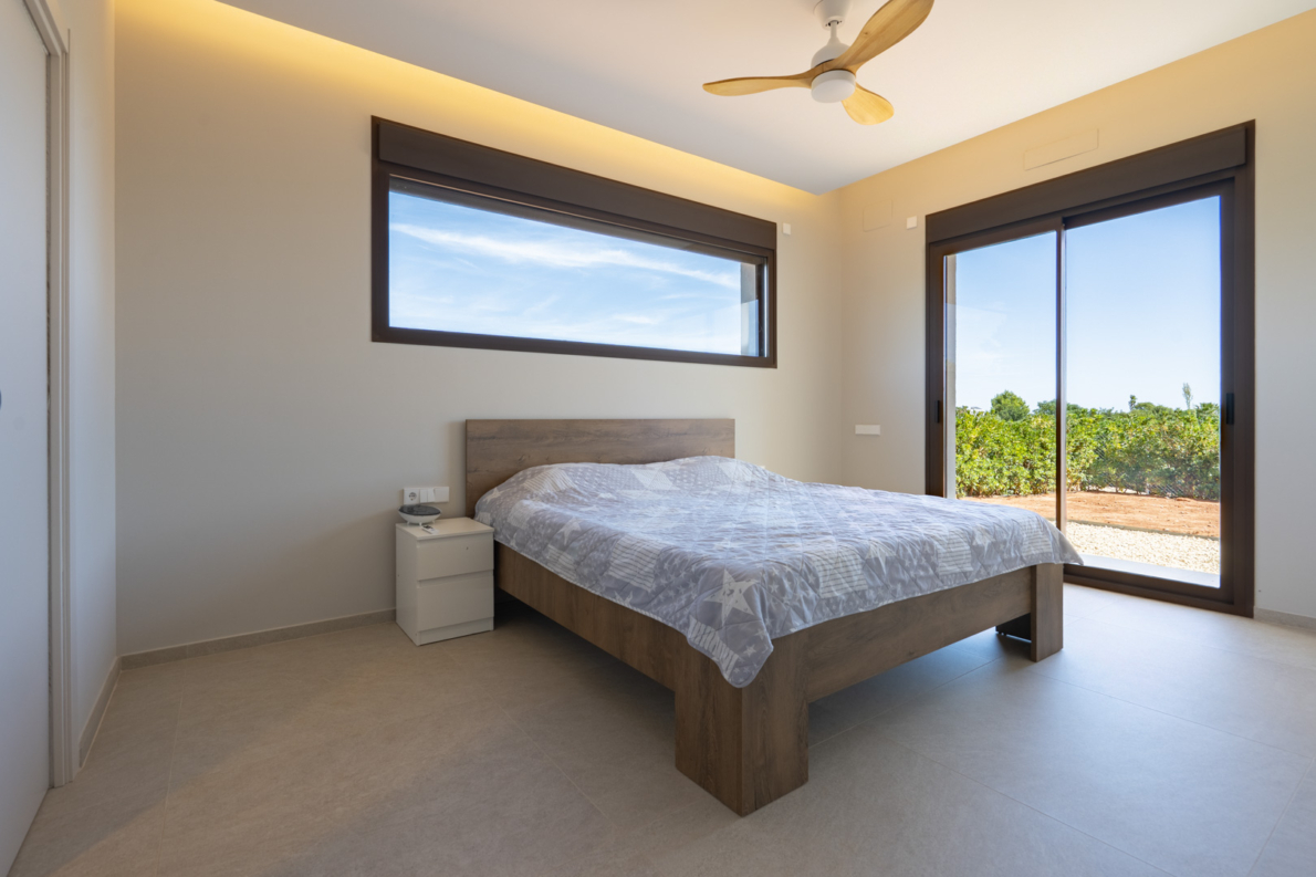 Villa for sale in Beniarbeig