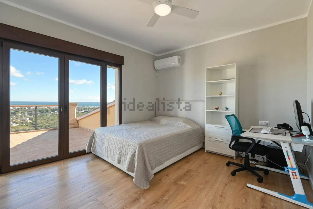 Villa for sale in Javea