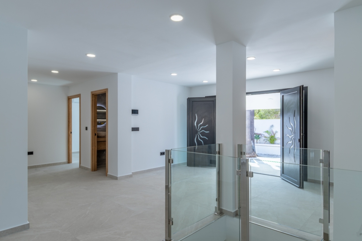 DP-46-2611V-E-16 Villa for sale in Albir