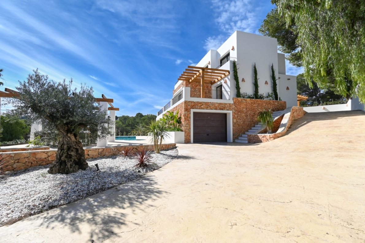 Villa for sale in Moraira