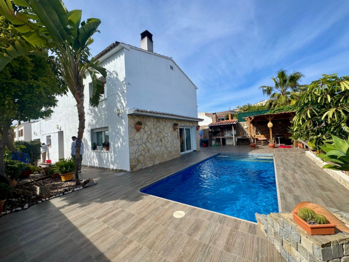 Villa for sale in Calpe