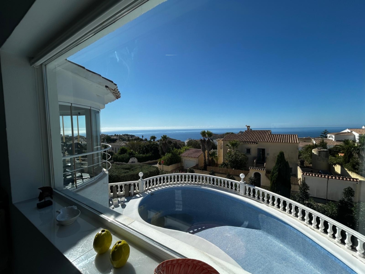 Villa for sale in Benitachell
